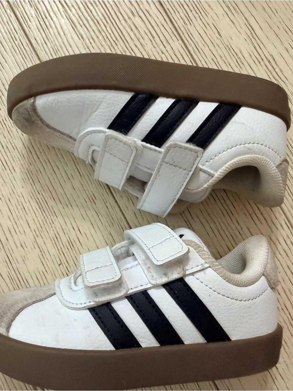 adidas Kids White Sneakers with Black Stripes and Brown Sole